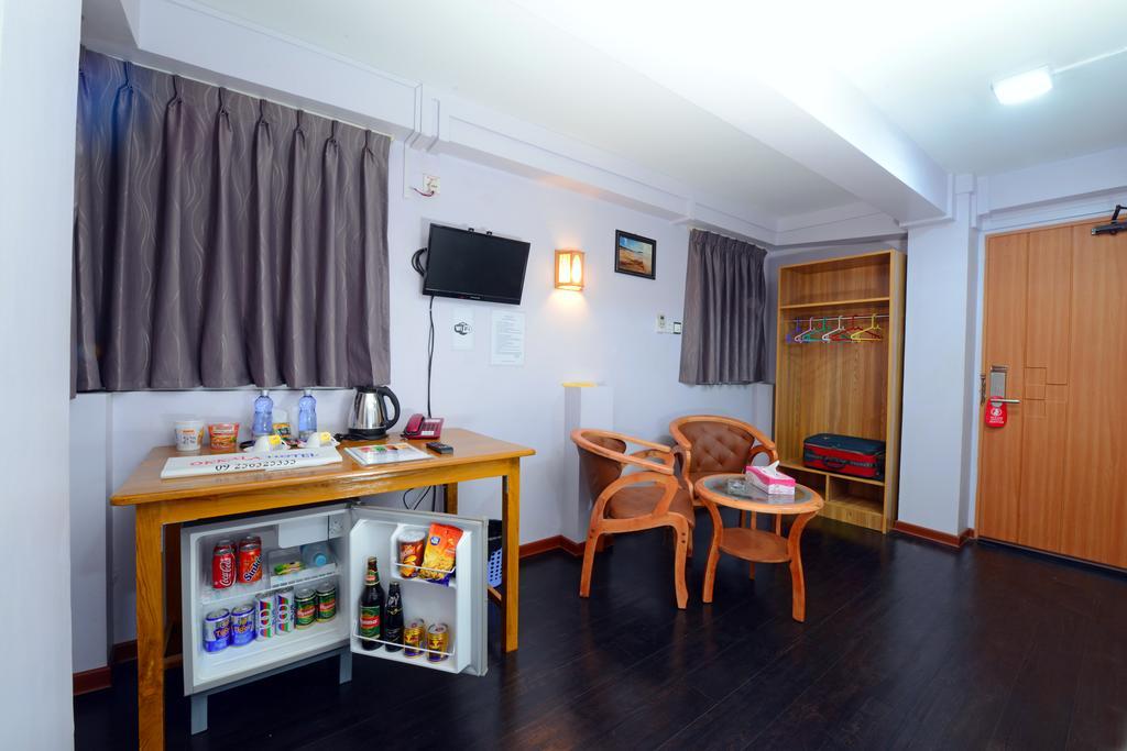 Okkala Hotel Rangún Exteriér fotografie